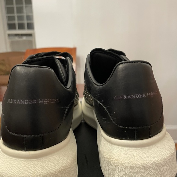 Alexander McQueen studded shoes - Picture 3 of 7